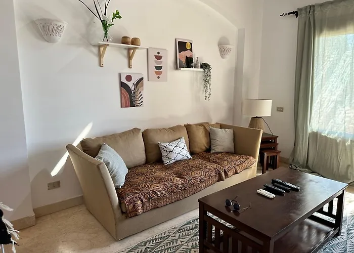 Sabina 1br Lagoon View With Shared Pool By Bfg Beit Fel Gouna Apartman Gurdaka