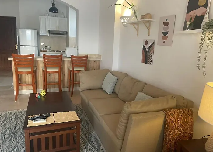 Sabina 1br Lagoon View With Shared Pool By Bfg Beit Fel Gouna Apartman *